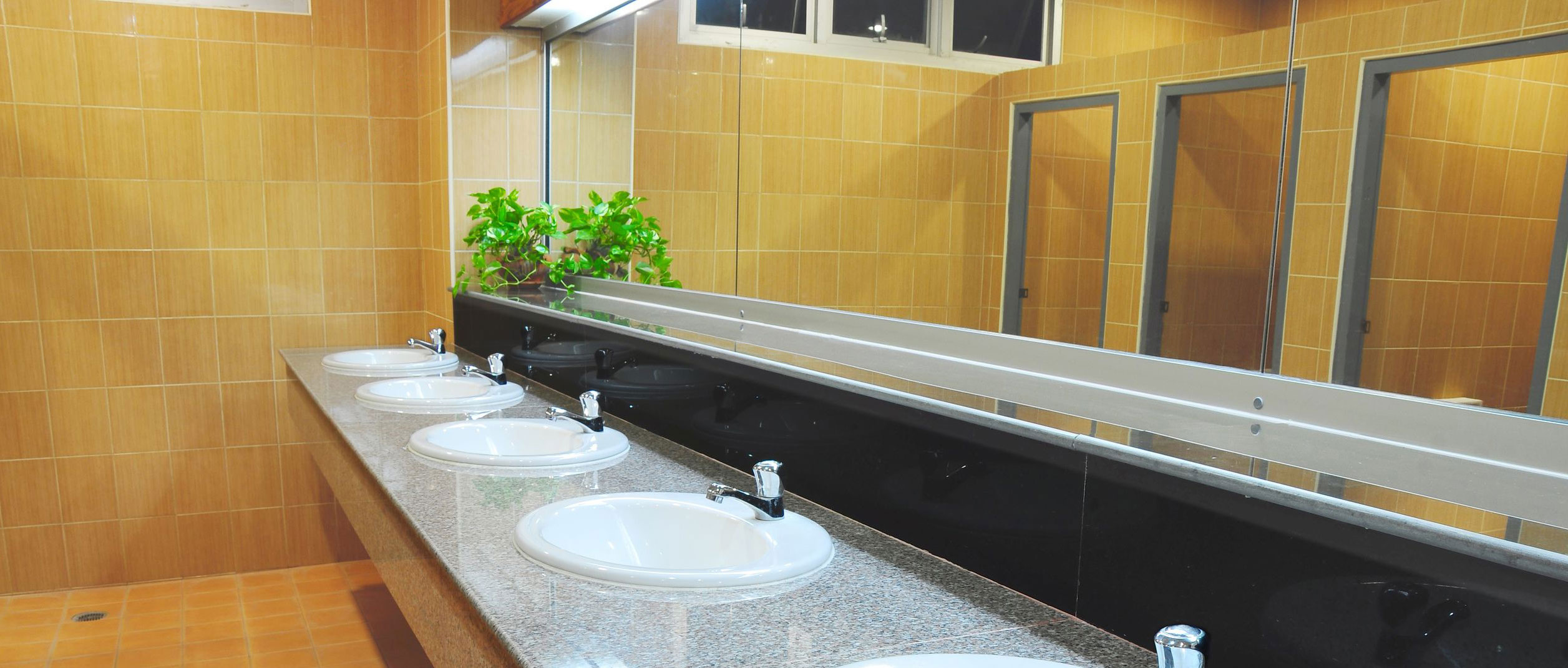 A super clean commercial restroom